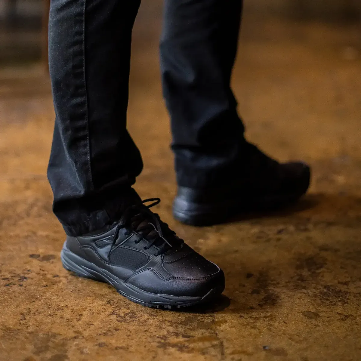 Men's Non Slip Kitchen Shoes Black image7 Men's Non Slip Kitchen Shoes Black image7