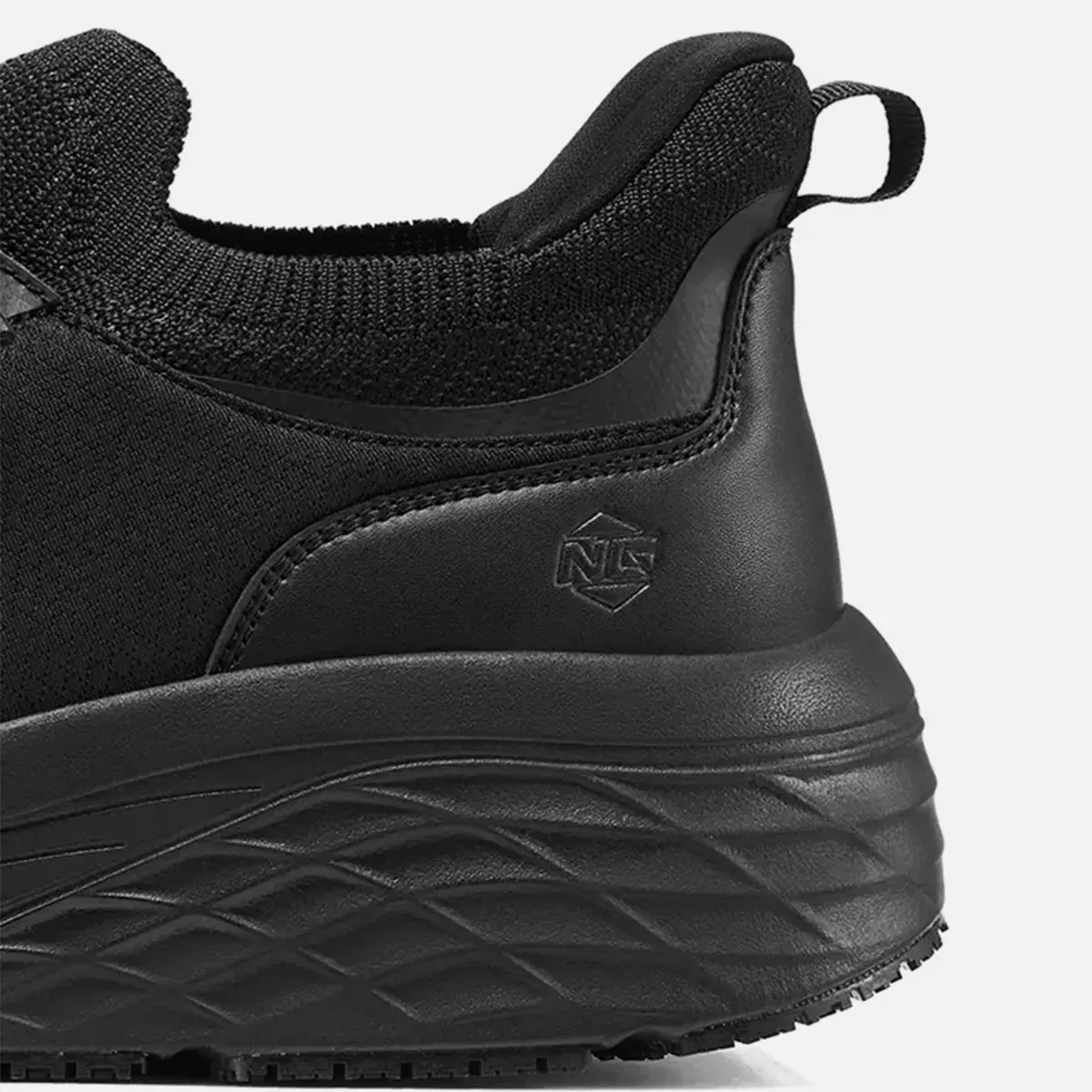Men's Slip-on Waterproof Food Service Work Shoes Black image5